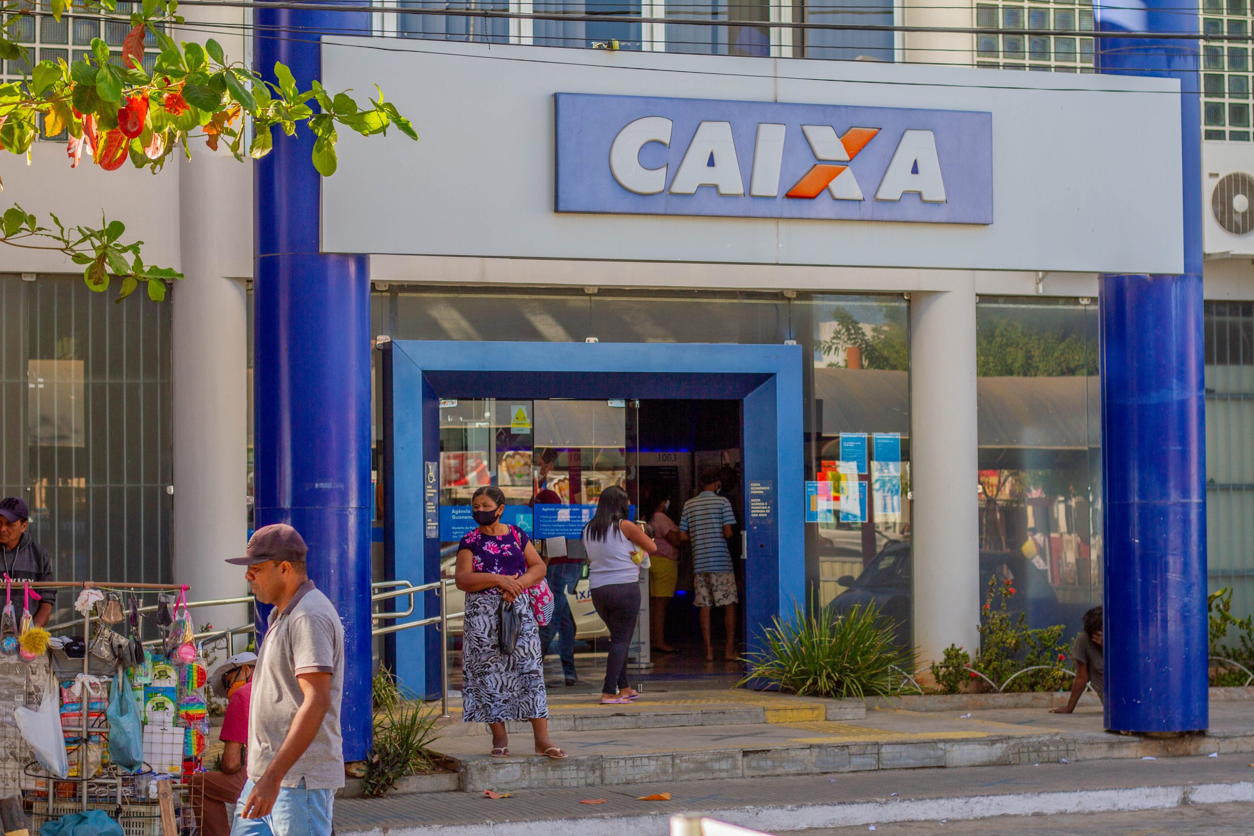 Caixa anuncia DESCONTO no financiamento imobiliário para estes brasileiros; não perca a chance de sair do aluguel!