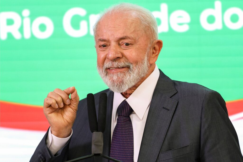 Recentemente, idosos acima dos 60 anos ganharam um novo benefício liberado pelo presidente Lula. Confira!