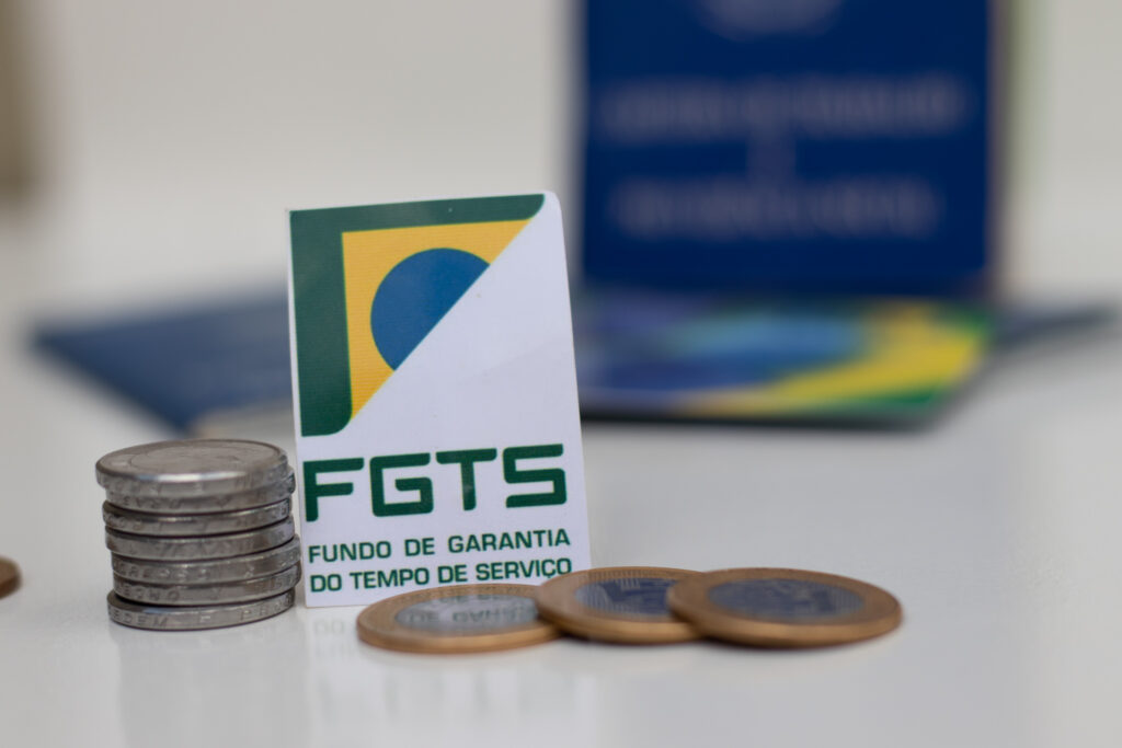 O lucro do FGTS deste ano já está quase disponível. Veja quem pode receber.