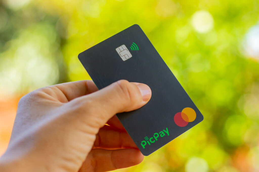 PicPay libera CASHBACK em TODAS as compras da plataforma; descubra como economizar