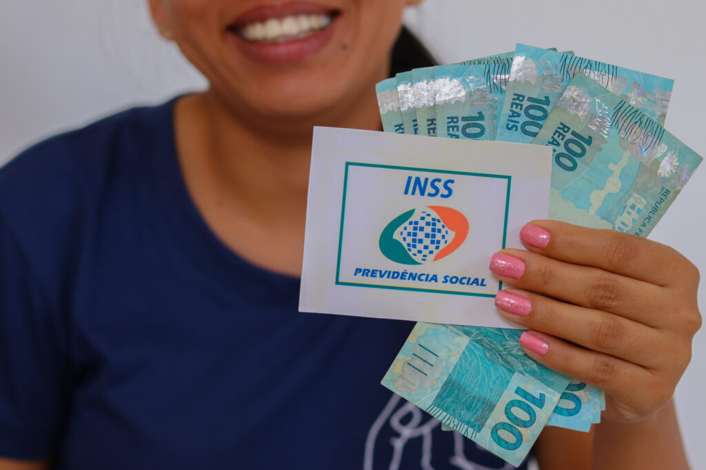 Se você é beneficiário do INSS e venceu ações contra ele, veja quando vai receber os atrasados!