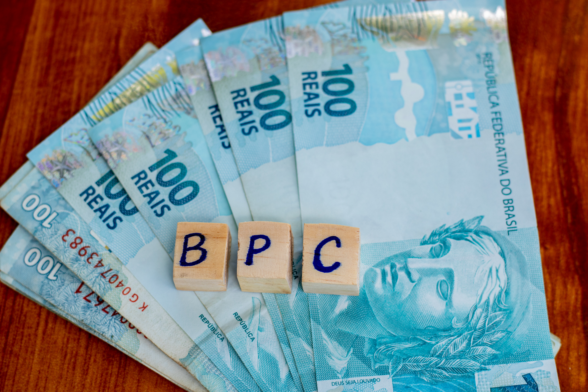 O BPC de R$ 1.509 já é realidade: veja quem tem direito de receber!