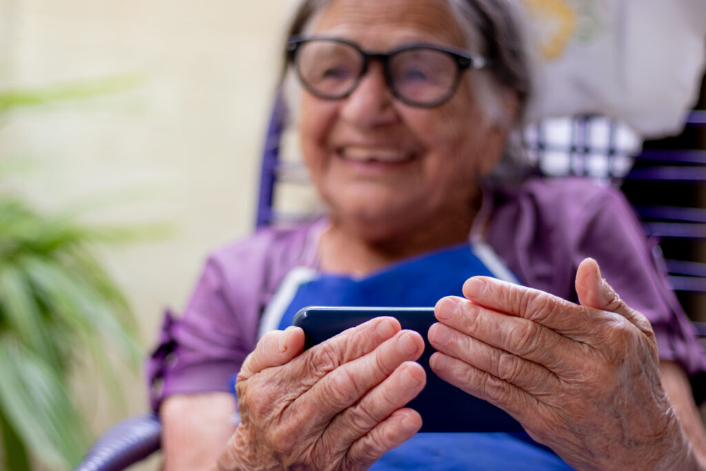 Atualizar seu Cadastro Único é crucial para garantir o acesso a benefícios sociais. Descubra como realizar a atualização pela internet, o que fazer se perder o prazo e os documentos necessários.
Crédito: @jeanedeoliveirafotografia / beneficiodoidoso.com.br