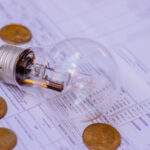 Já pensou em conseguir bons descontos na energia elétrica? Veja como!