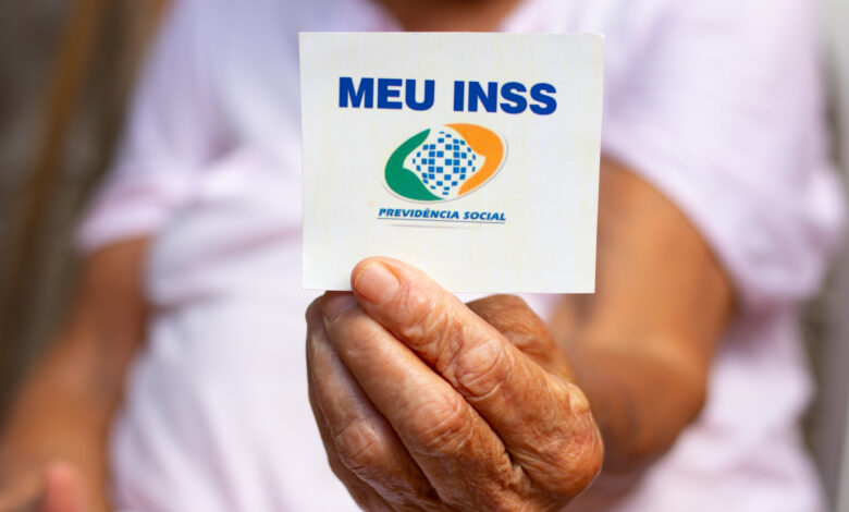Em setembro, o novo pente-fino do INSS vai fazer com que milhares de aposentados fiquem sem pagamentos.