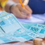 Negativados podem pedir emprestado de até R$ 4 MIL em setembro