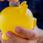 8% do seu salário descontados todo mês descubra para onde vai esse dinheiro