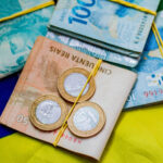 Cartão benefício.