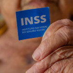 Novo aviso do INSS deixa milhares de aposentados e pensionistas em alerta - entenda