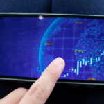 Quer abrir uma conta e fazer seu dinheiro render em dólar Entenda como funciona