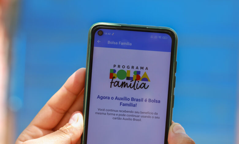 App Bolsa Família.