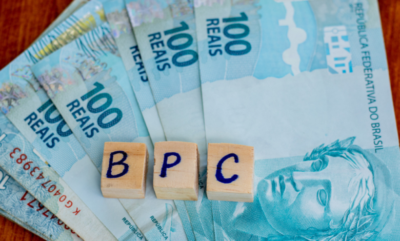 Como solicitar o BPC e garantir o auxílio de R$ 1.412 do INSS confira o passo a passo