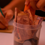 Quite suas dívidas e recomece Serasa oferece descontos de até 95%