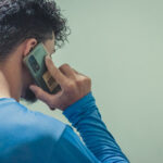 Cuidado com os golpes por telefone: você pode ser a próxima vítima.