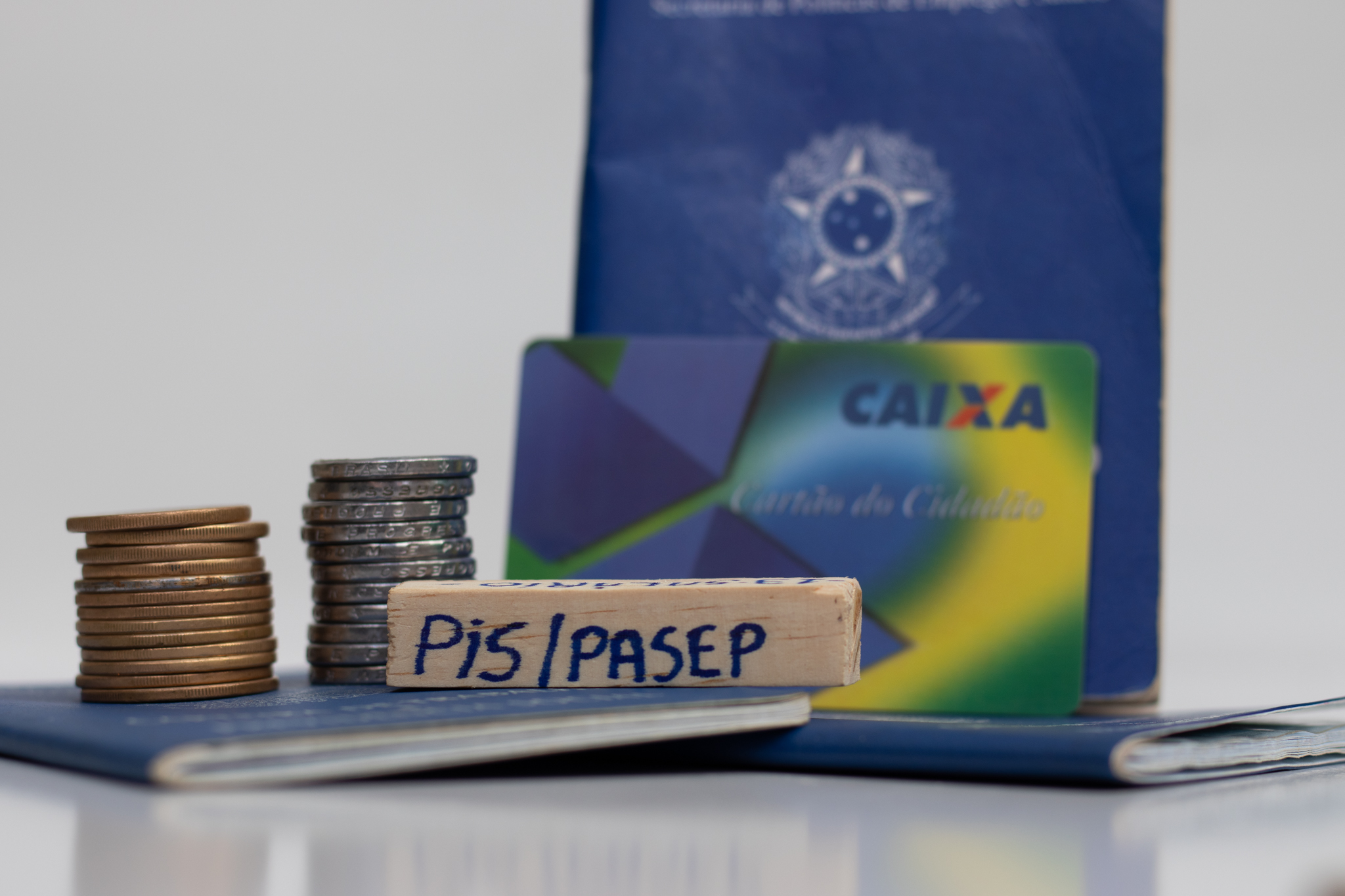 Quem vai receber o abono salarial pode ter a chance de sair com o pagamento máximo. Veja como.