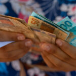Um acréscimo financeiro faria bem para você? Saiba que mesmo quem tem Bolsa Família pode receber mais do que imagina; entenda.