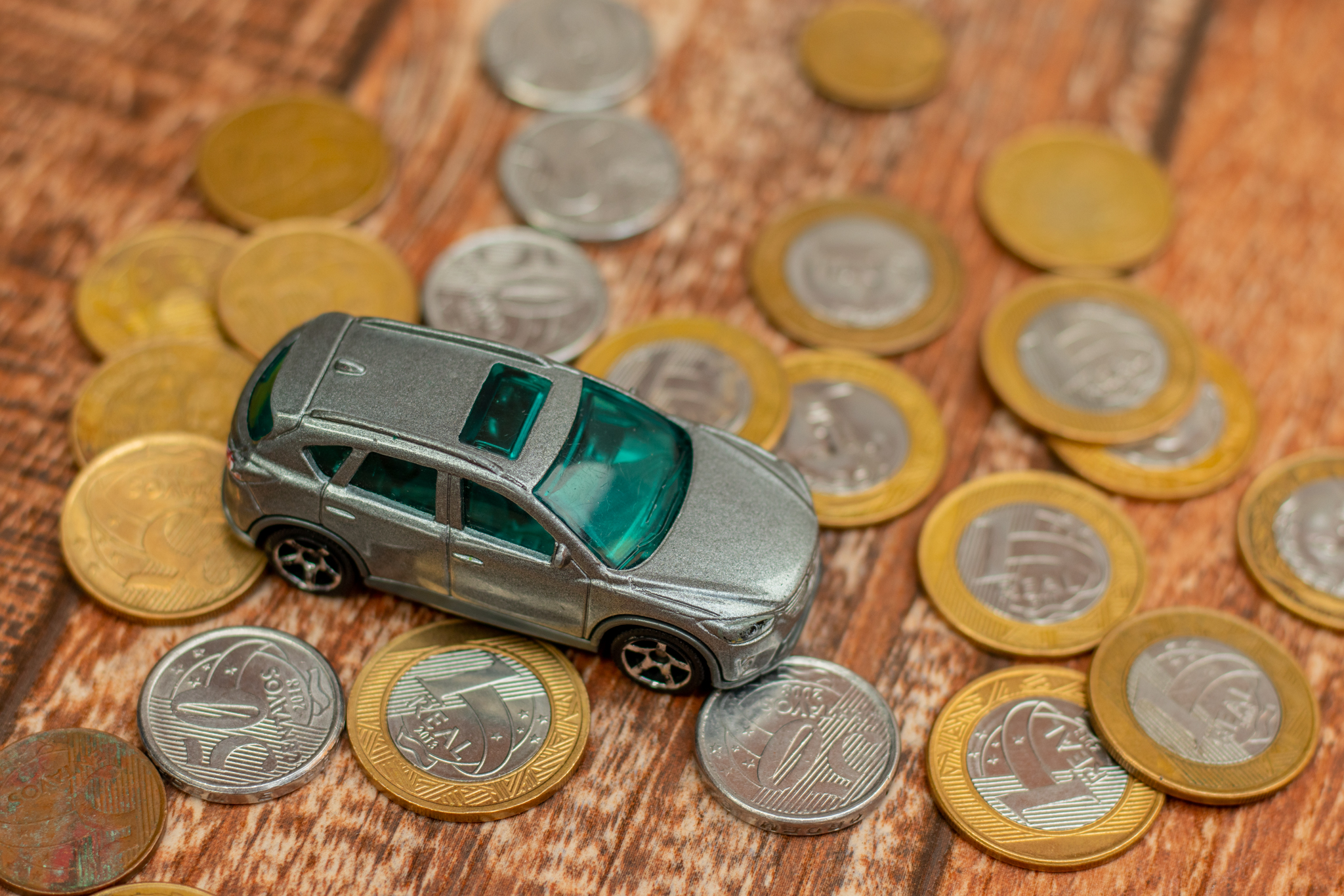 Carros ficarão mais caros em breve? Notícia pega todos os consumidores de surpresa e preocupa gravemente o mercado nacional; entenda os detalhes.