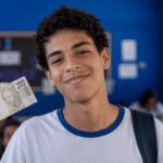 a regra que dá R$ 200 e isenção total para o estudante do Pé-de-Meia
